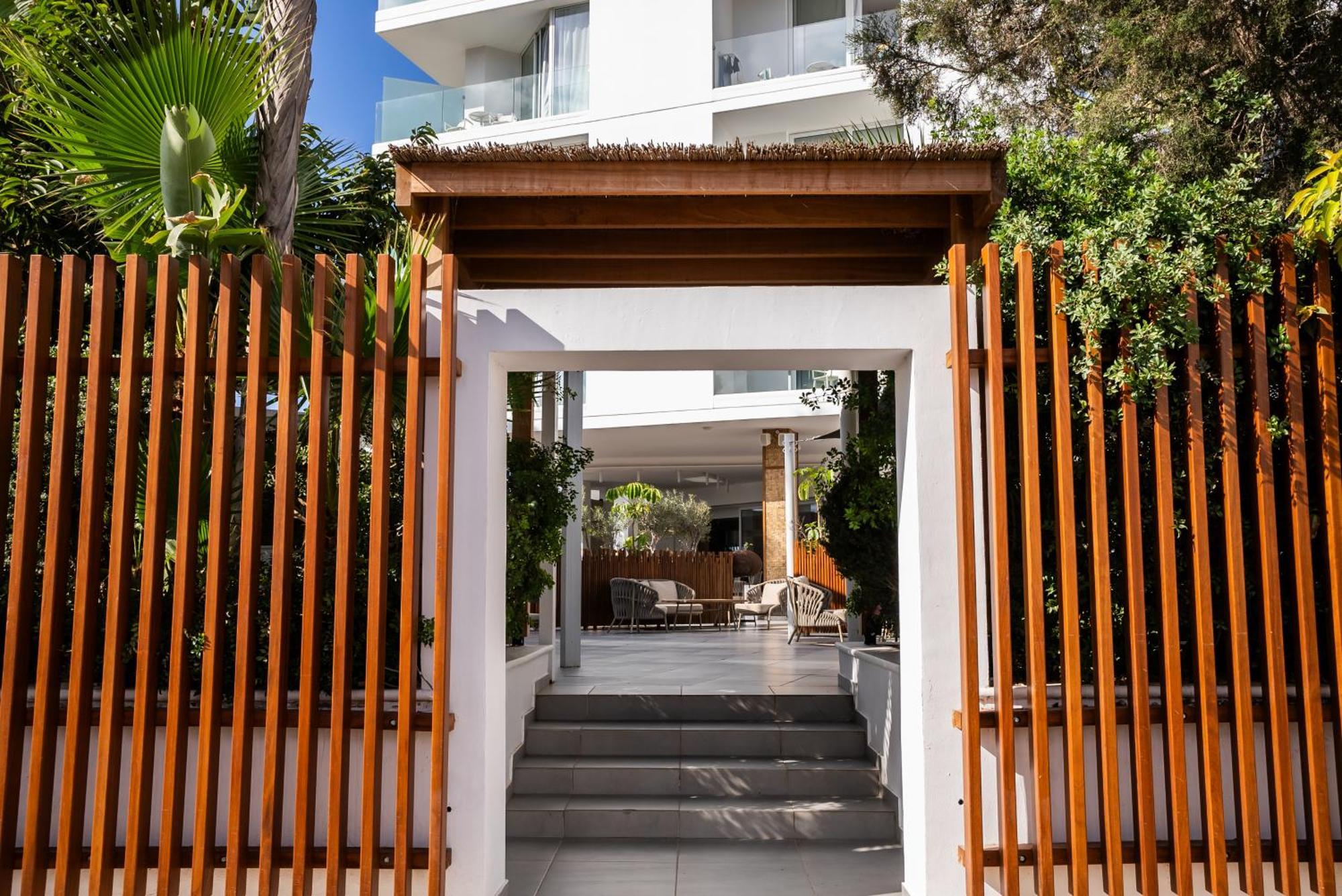 Margadina Hotel Agia Napa Exterior foto